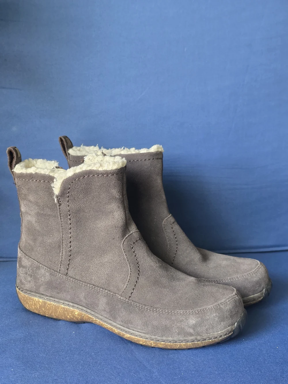 Timberland Suede Shearling Ankle Boots Women’s 7 Gray Fleece Lined